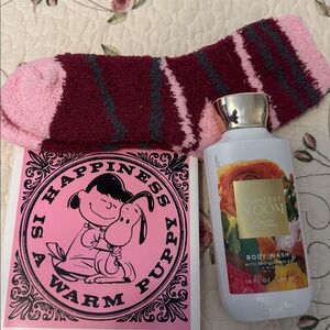 Valentine’s Mary Kay Plush Socks and “Happiness is a Warm Puppy” Bundle